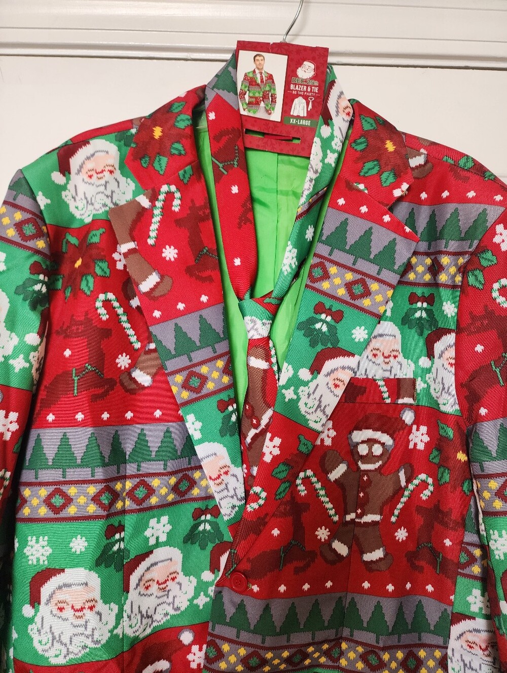 Mens Red & Green Holiday Santa Blazer And Tie. - Picture 2 of 8